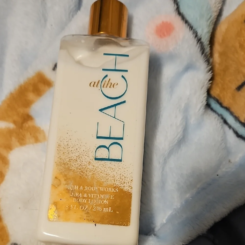 Bath & Body Works At The Beach Body Lotion - Gold Cap